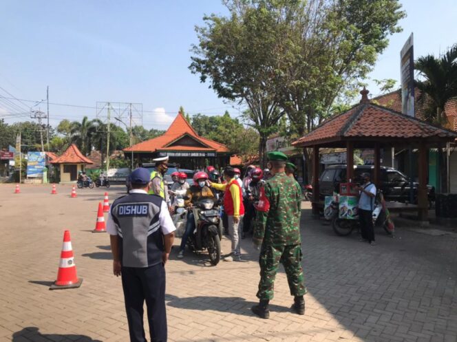 
					Posko Ops Ketupat Semeru Masih Menjadi Titik Penyekatan Mudik lebaran