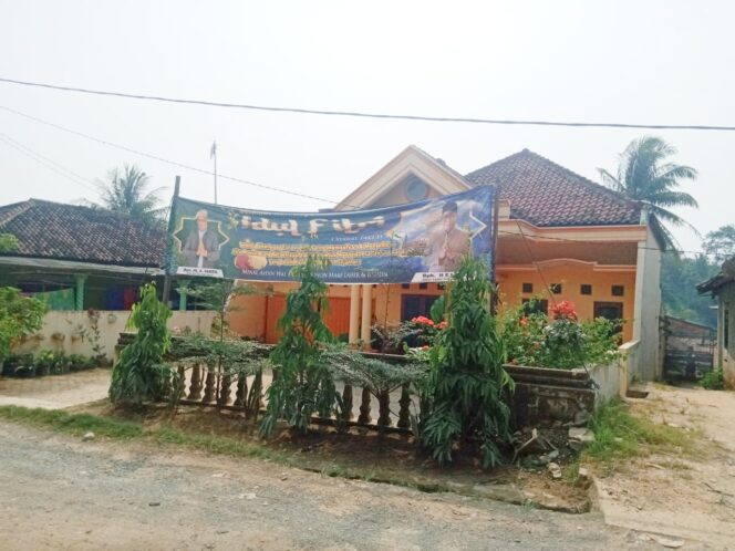 
					Tidak Netral Pasang Benner Bacakades Oknum Panitia Diminta Mundur