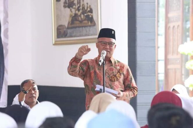 
					Anggota DPR RI “Mukhlis Basri” Apresiasi Perintah Tegas Kapolda Lampung Ciptakan Keamanan di Lampung