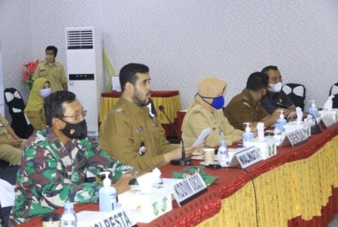 
					Wali Kota Probolinggo Hadiri Rapat Koordinasi Penanganan Konflik Sosial