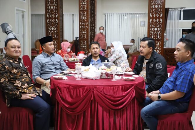 
					Pemkab Lampung Barat Sambut Kunjungan Kajati