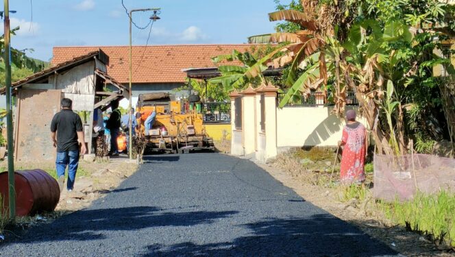 
					Kades Sebani; Proyek Pembagunan Jalan Desa Sudah Sesuai Spesifikasi