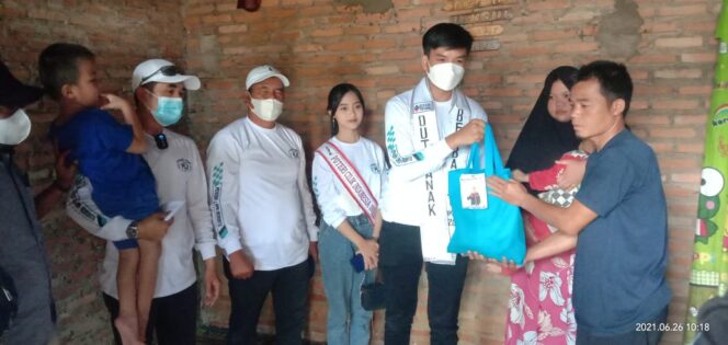 
					Kedua Anak Kembar “Fauzi-Fauzan” Dapat Bantuan Dari Ketua DPRD Lampung Barat