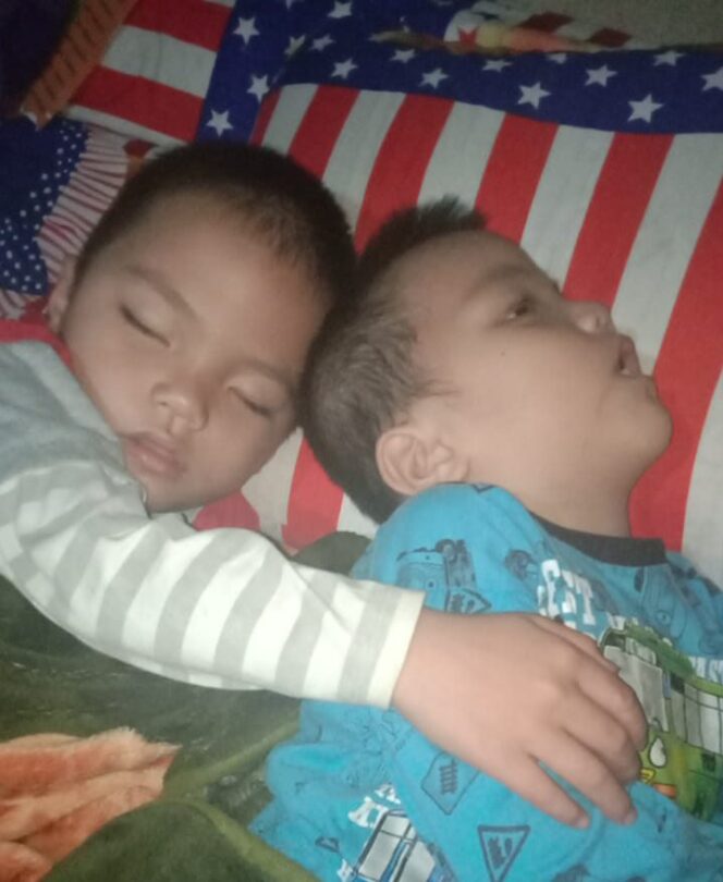 
					Tujuh Tahun Terbaring Sejak Lahir “2 Anak Kembar” Mengetuk Pintu Hati Pemerintah Lampung Barat