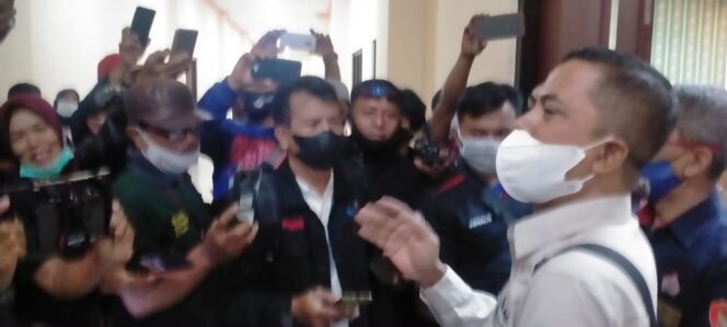 
					Ketua Barracuda Indonesia: Kinerja Ketua DPRD Kabupaten Mojokerto Dipertanyakan