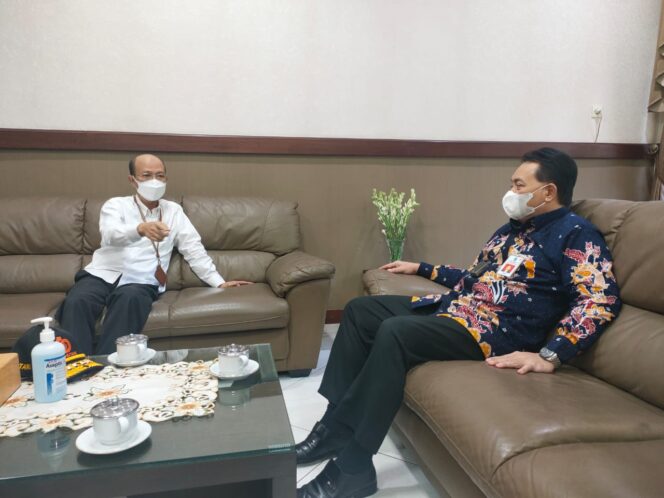 
					Koordinasi Dinas Perhutani Dan Kehutanan Provinsi Jatim Tentang Pemanfaatan Lahan Hutan Untuk Budidaya Tanaman Porang