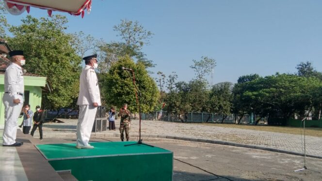 
					CAMAT SARADAN MELIBATKAN 15 KADES DALAM PELAKSANAN HUT RI KE-76