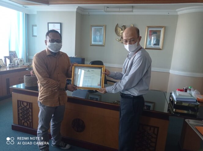 
					Di Hari Peringatan RI Ke 74 “Media Sindikat Post” Mendapat Penghargaan Dari Perum Perhutani Jawa Timur