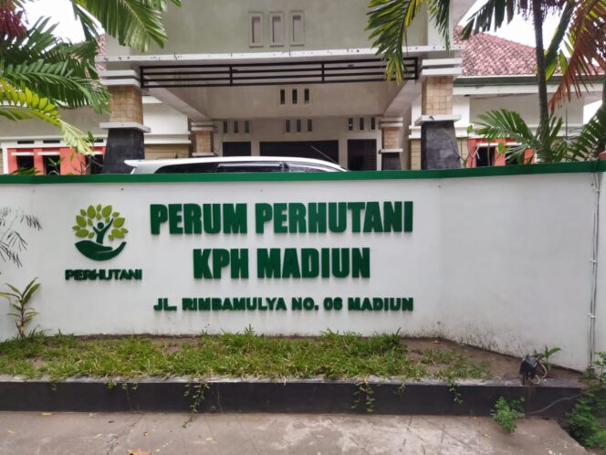 
					KPH Madiun Terapkan Prinsip PHL Berdasarkan Skema FSC
