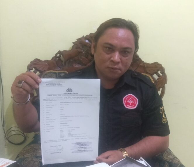 
					Gelapkan Mobil Rental Oknum Kades Campor Bangkalan Dipolisikan