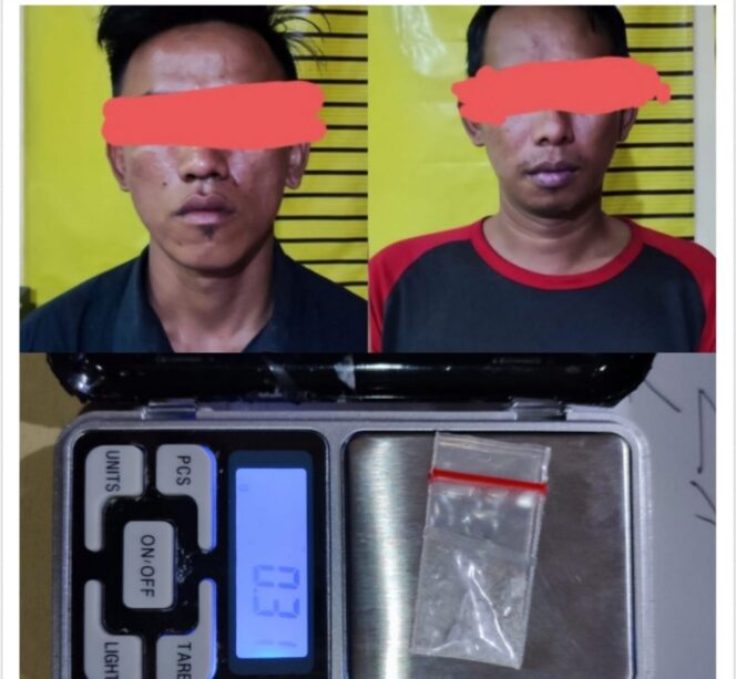 
					Dua Pria Diringkus Unit Reskrim Polsek Tambaksari lantaran Sabu