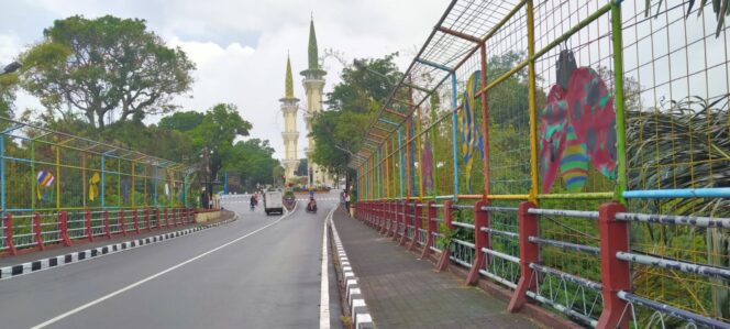 
					PUPR MAGETAN BIDANG CIPTA KARYA BERINOVASI MEMPERCANTIK KOTA
