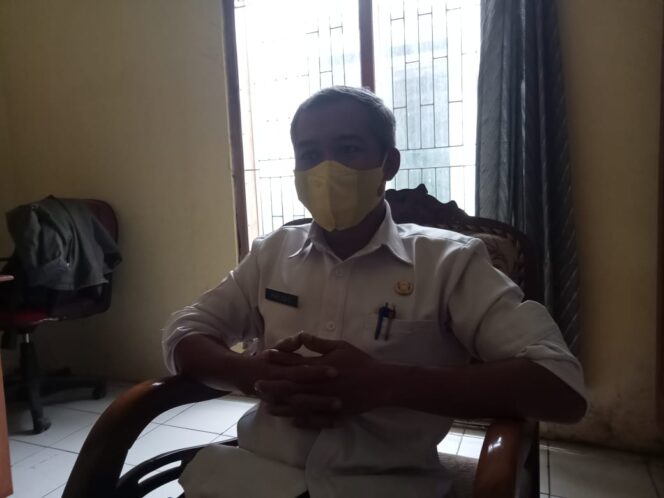 
					Bersumber Dari DD, Desa Joketro Parang Bangun Lapangan Olahraga