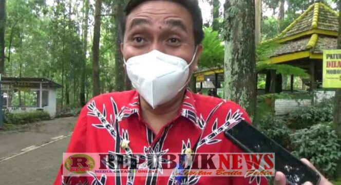 
					Tanpa Sosialisasi Kerjasama Diskominfo Magetan, Terkesan Pilih Kasih Dan Di Paksakan