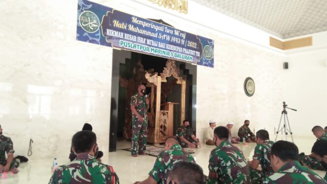 
					Prajurit Puslatpur Marinir-5 Baluran, Peringati Isra’ Mi’raj 1443 H