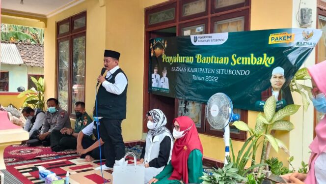 
					Bupati Situbondo Distribusikan Paket Sembako Kepada Masyarakat Maritim