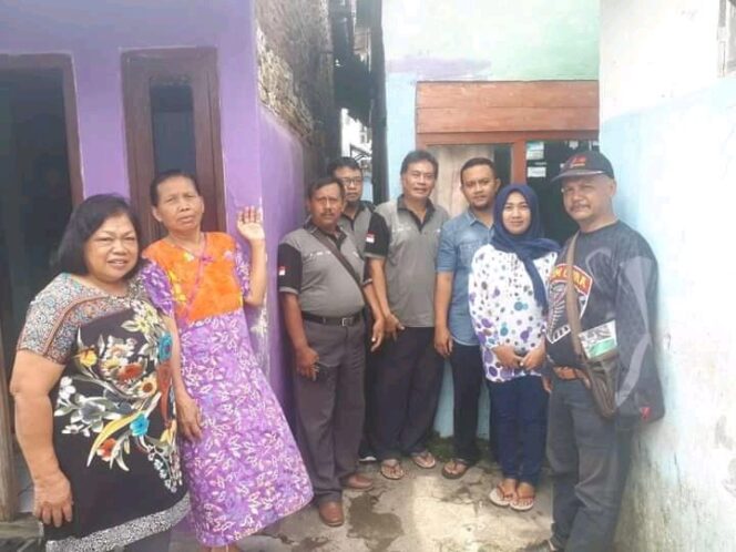 
					Hebat ! F-Jinlu Peduli Bagikan Sarung Dan Mukenah