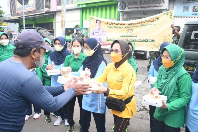
					Dharma Pertiwi Cabang Mojokerto Gencarkan Jumat Berkah