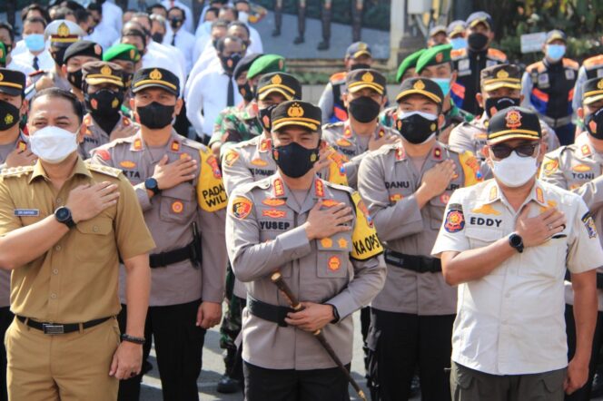 
					Kerahkan 1.041 Personil Polrestabes Surabaya Siap amankan Operasi Ketupat Semeru 2022