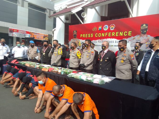 
					Peredaran Sabu Seberat 42,8 kilo Diungkap Polrestabes Surabaya