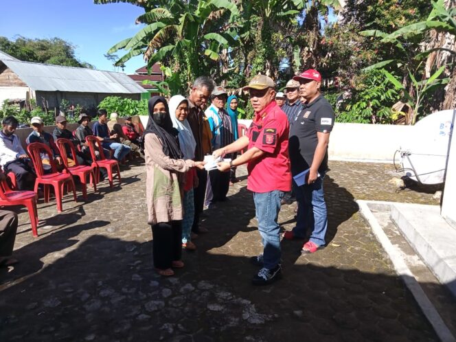 
					Baru Dilantik, Pratin Baru Desa Serungkuk Bagikan BLT-DD 3 Bulan