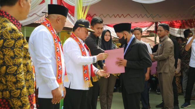
					Wabub Lampung Barat Hadiri Pelepasan Siswa Tahun 2022 Bandar Negeri Suoh