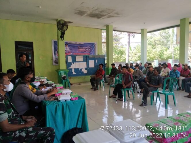 
					Bangun Kesamaan Pandangan, LMDH Banyuglugur Makmur Adakan Sosialisasi Bersama Perhutani