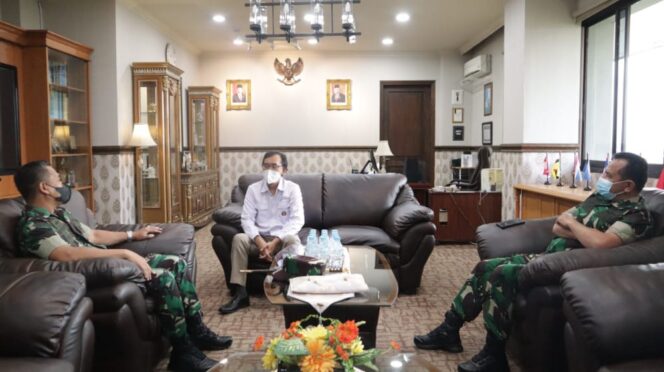 
					Kolonel Yudhi Prasetiyo Perkuat Sinergitas Dengan Rektor Unibraw