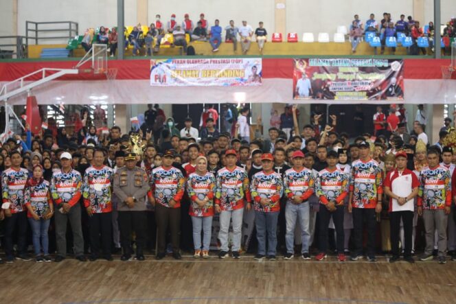 
					Ketua KONI Lampung Barat Resmi Buka Pekan Olah Raga Prestasi