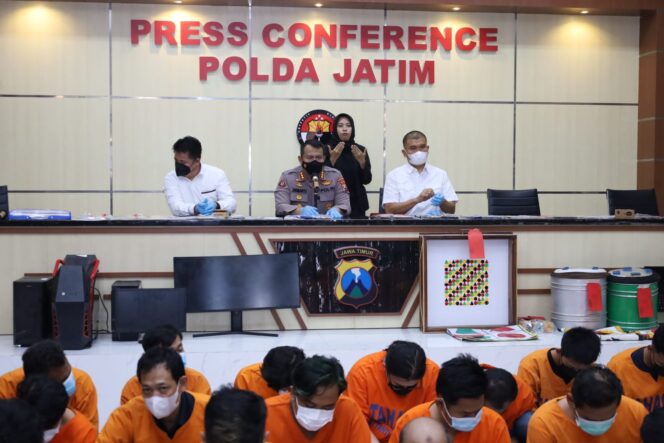 
					Polda Jatim Bongkar Judi Online Beromset Jutaan Rupiah