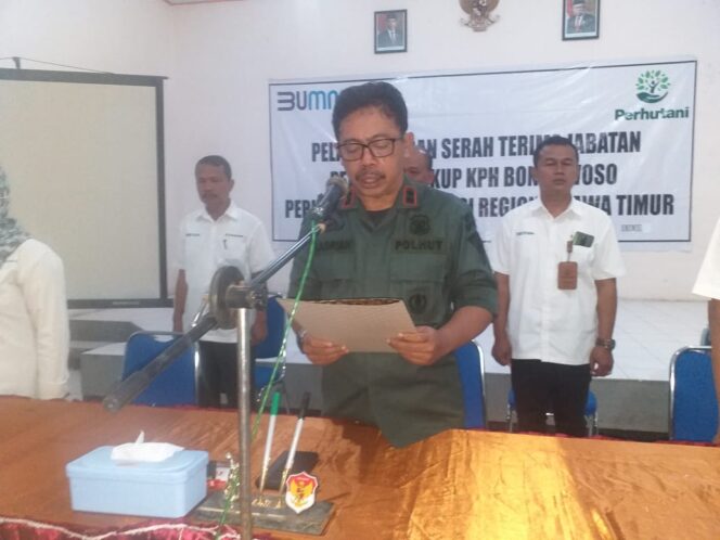 
					Evaluasi Akhir Tahun, KPH Bondowoso Lantik Pejabat Baru