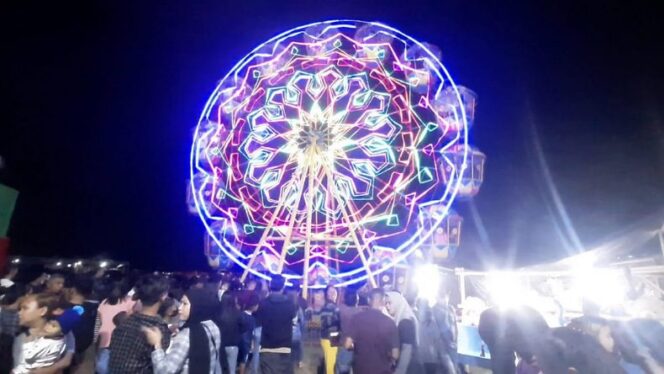 
					Pasar Malam Jadi Hiburan Masarakat Pandan Lanjang Arosbaya