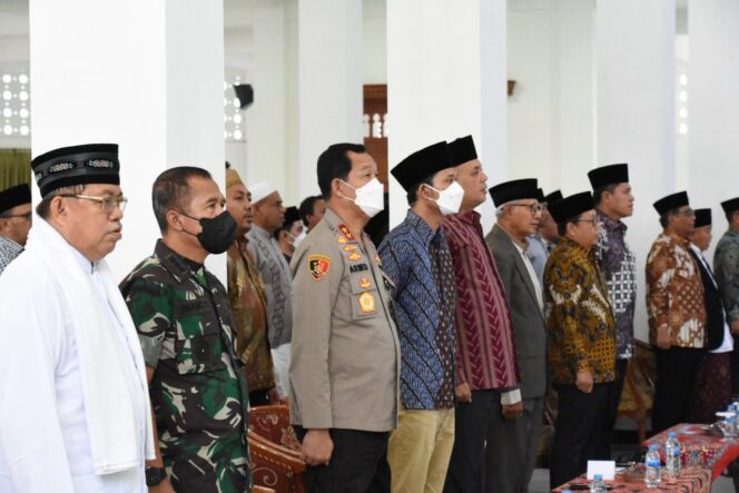 
					Kunjungan Kerja Menkopolhukam Di Kabupaten Mojokerto