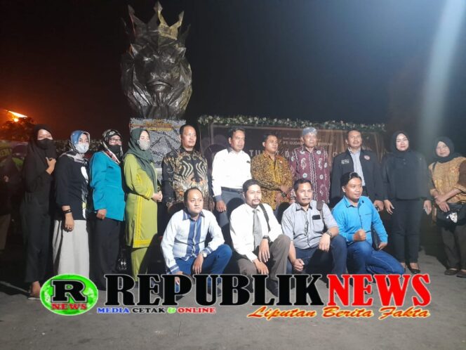 
					Yuristen Legal Indonesia Bentuk Tim Pencari Fakta Independen Tragedi Kanjuruan