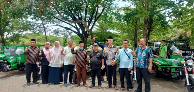 
					DPR RI H. Muhtarom, S.Sos  MEREALISASIKAN ASPIRASI MASYARAKAT KABUPATEN MADIUN