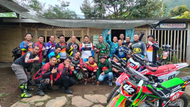 
					Cegah Gukamhut Perhutani KPH Probolinggo, TNI, dan Polri Patroli Bersama