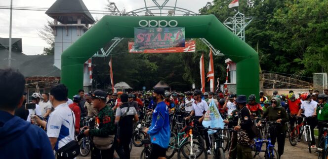 
					Dukung HUT TNI ke-77, Perhutani KPH Probolinggo Ikuti Gobar