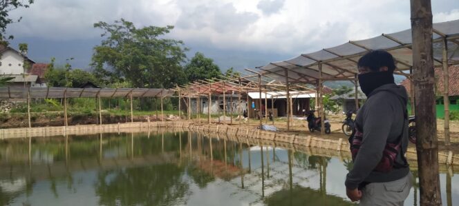 
					“Ciptakan Sarana Rekreasi Warga” Melalui PAD Bangun Kolam Pemancingan