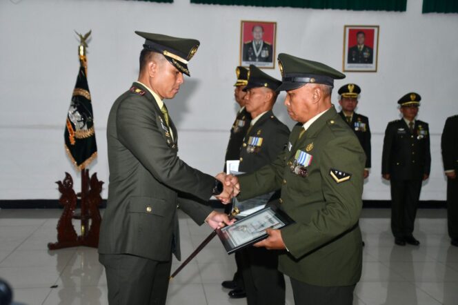 
					350 Prajurit Korem Baladhika Jaya Masuki Masa Wisuda Purnawira