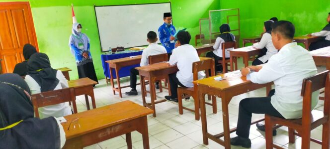 
					Dua Peserta Lolos Dalam Gelar Ujian Perangkat Desa Jeruk Gulung