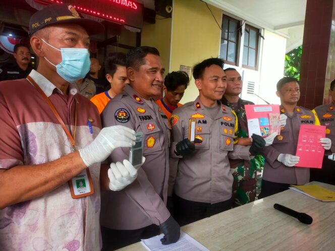 
					Dua Maling Motor Disurabaya Diringkus Polisi,Satu Di Dorr