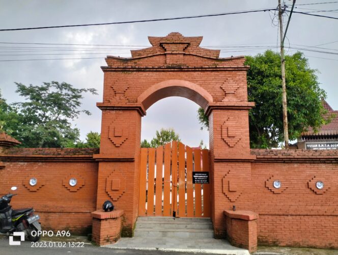 
					Ini Langkah-Langkah Dinas Perkim Magetan Dalam Pemeliharaan Makam-Makam Bersejarah