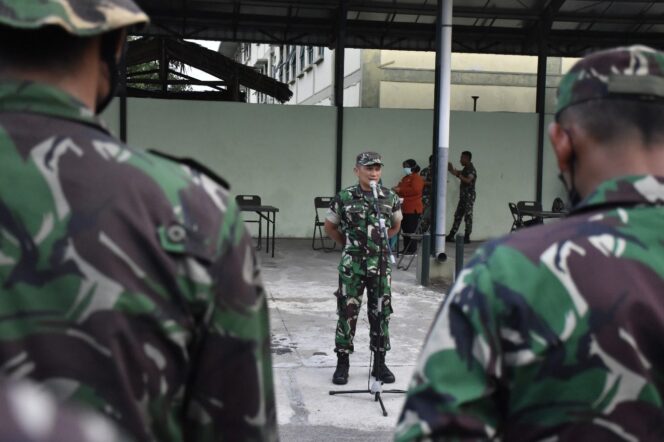 
					Asops Kasdam V/Brawijaya Pimpin Upacara Penerimaan Satgas Apter Kodam XVII/Cenderawasih