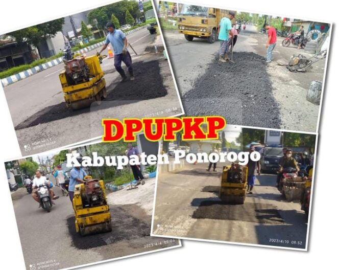 
					Jelang Hari Raya Idul Fitri” DPUPKP Kabupaten Ponorogo Terus Lakukan Perbaikan Jalan