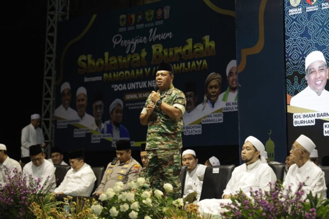 
					Pangdam V/Brawijaya: Kurangi Fanatisme Sempit, Jangan Mau Diadu Domba