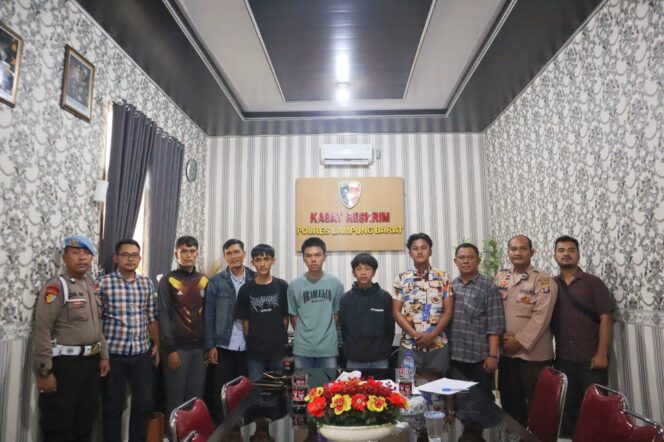 
					Perkara Penggelapan HP Diselesaikan Melalui Restoratif Justice Di Polres Lampung Barat