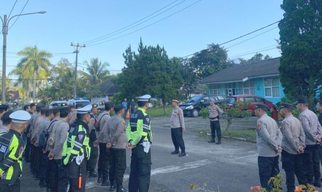 
					Giat Polres Lampung Barat, Dalam Pengamanan Pemberangkatan Jamaah Calon Haji Tahun 2023