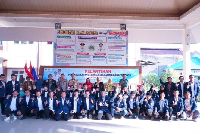 
					Wabub Gresik Hadiri Pelantikan Karang Taruna Kecamatan Balong Panggang Masa Bakti 2023-2027