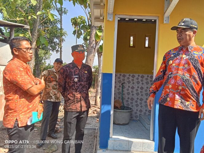 
					Wabub Madiun Di Dampingi OPD, Tinjau Lapang Pemaksimalan Program SANIMAS