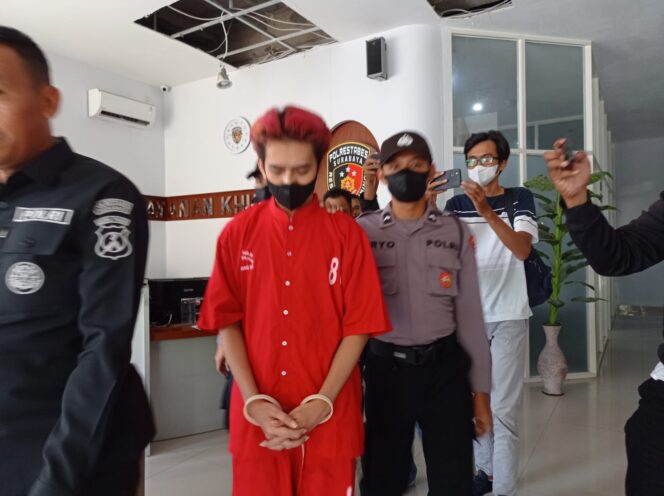 
					Mami Elga Ditangkap Polisi Sebagai Atas Kasus Prostitusi